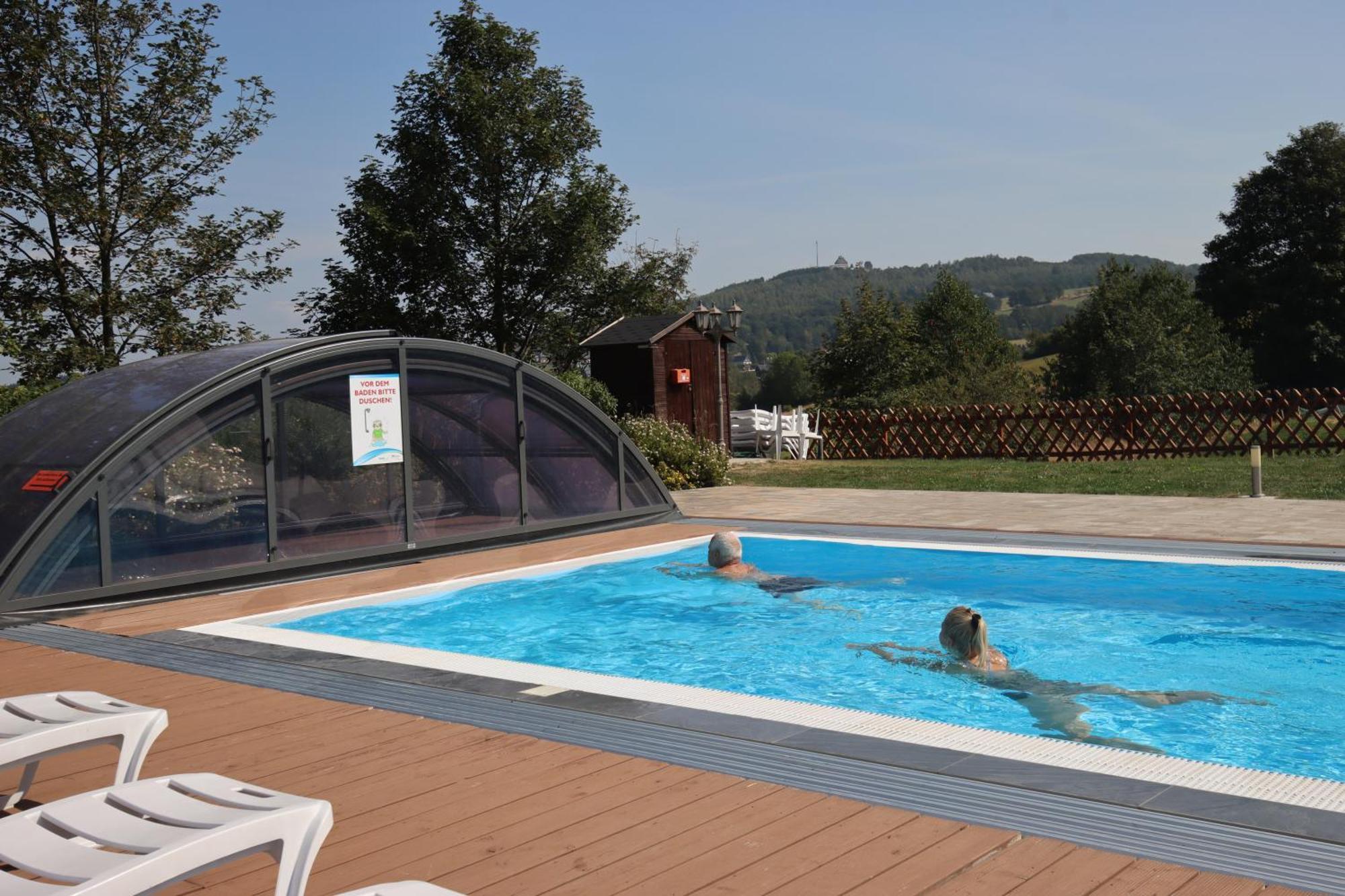Panorama Berghotel Wettiner Hoehe 자이펜 외부 사진