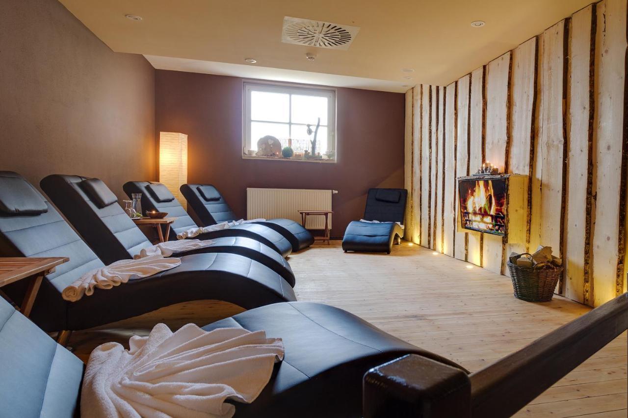 Panorama Berghotel Wettiner Hoehe 자이펜 외부 사진